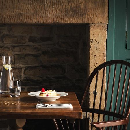 The Pilsley Inn - Chatsworth バスロウ エクステリア 写真