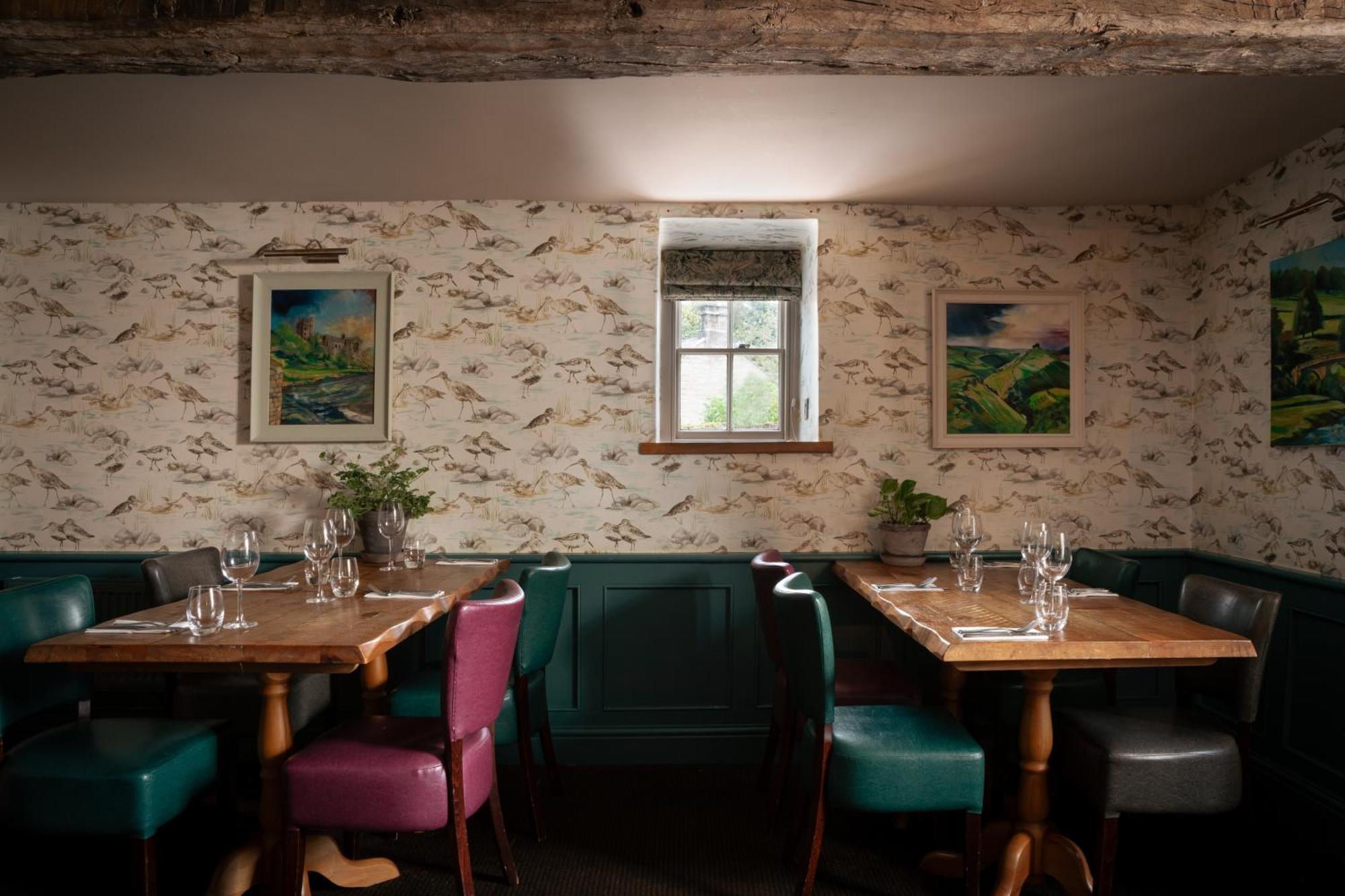 The Pilsley Inn - Chatsworth バスロウ エクステリア 写真