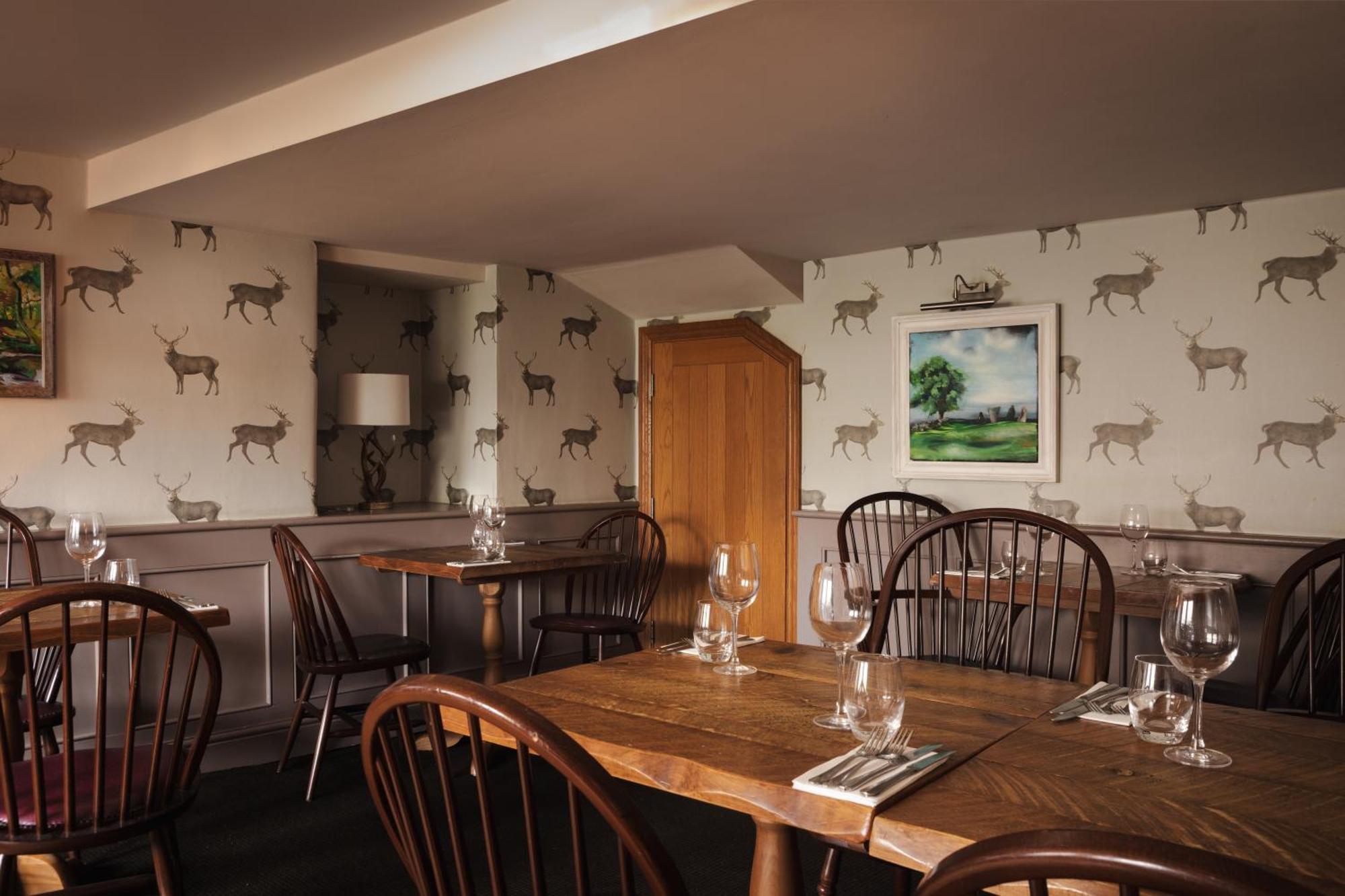 The Pilsley Inn - Chatsworth バスロウ エクステリア 写真