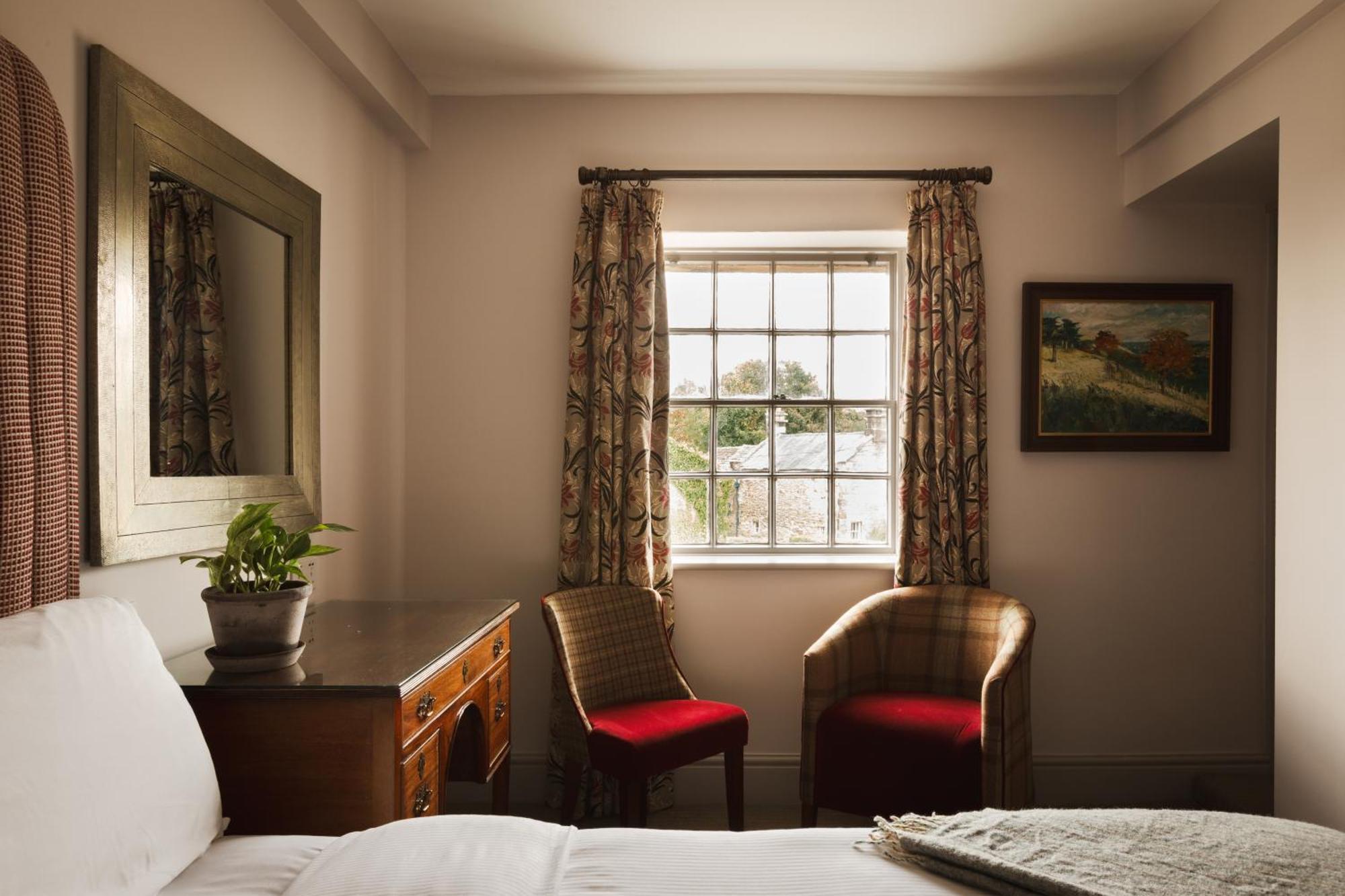 The Pilsley Inn - Chatsworth バスロウ エクステリア 写真